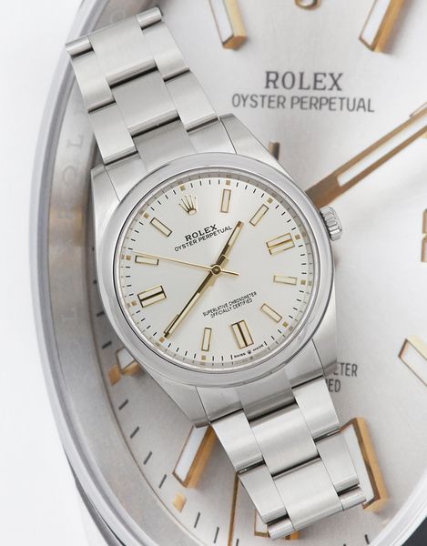 Rolex Oyster Perpetual 124300